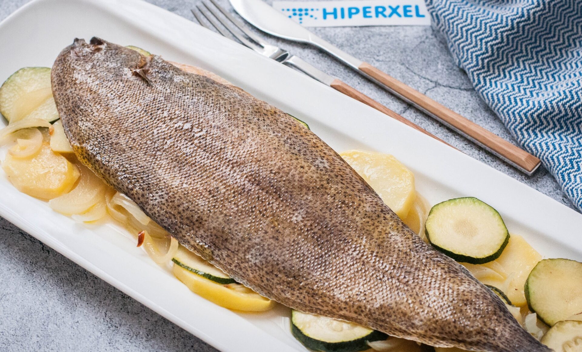 Lenguado al horno con patatas y calabacines